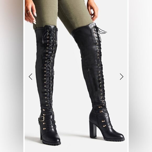 Women’s boots  - Picture 1 of 6